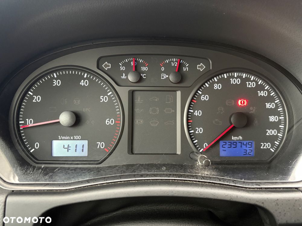 Volkswagen Polo - 12
