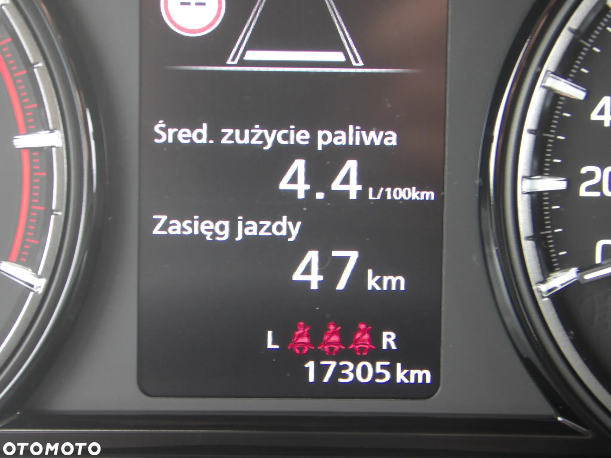 Suzuki Vitara 1.4 Boosterjet mHEV Premium Plus 2WD - 17