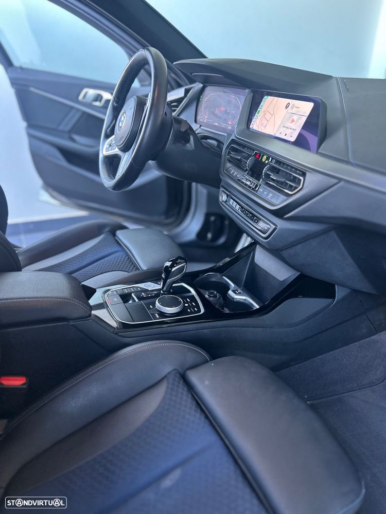 BMW 116 d Pack Desportivo M Auto - 12