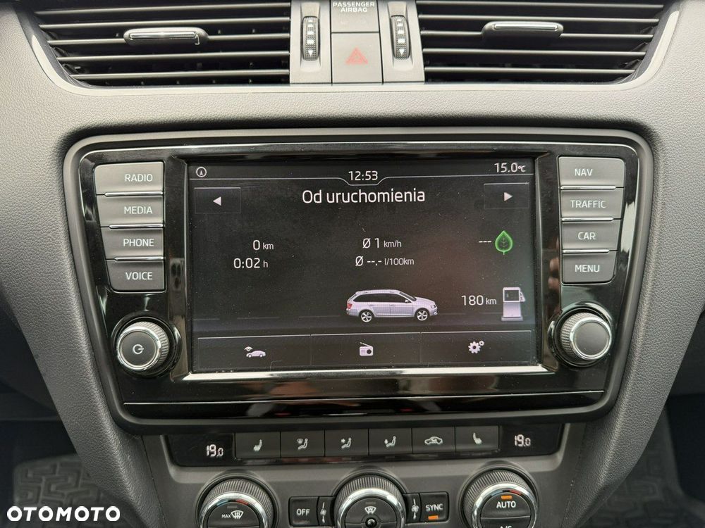 Skoda Octavia Combi 2.0 TDI (Green tec) DSG Joy - 19