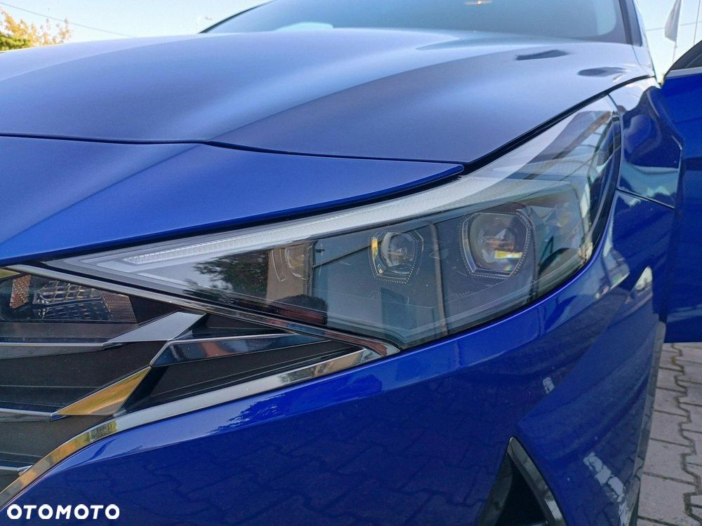 Hyundai Elantra 1.6 Smart CVT - 25