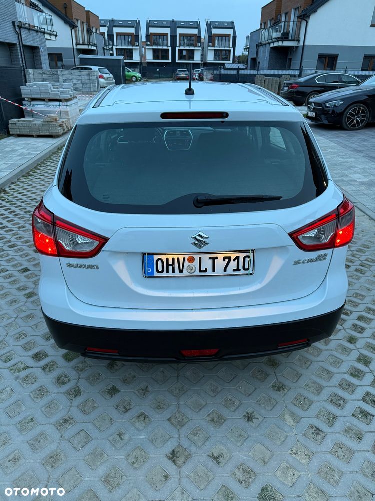 Suzuki SX4 S-Cross 1.0 T Comfort - 12