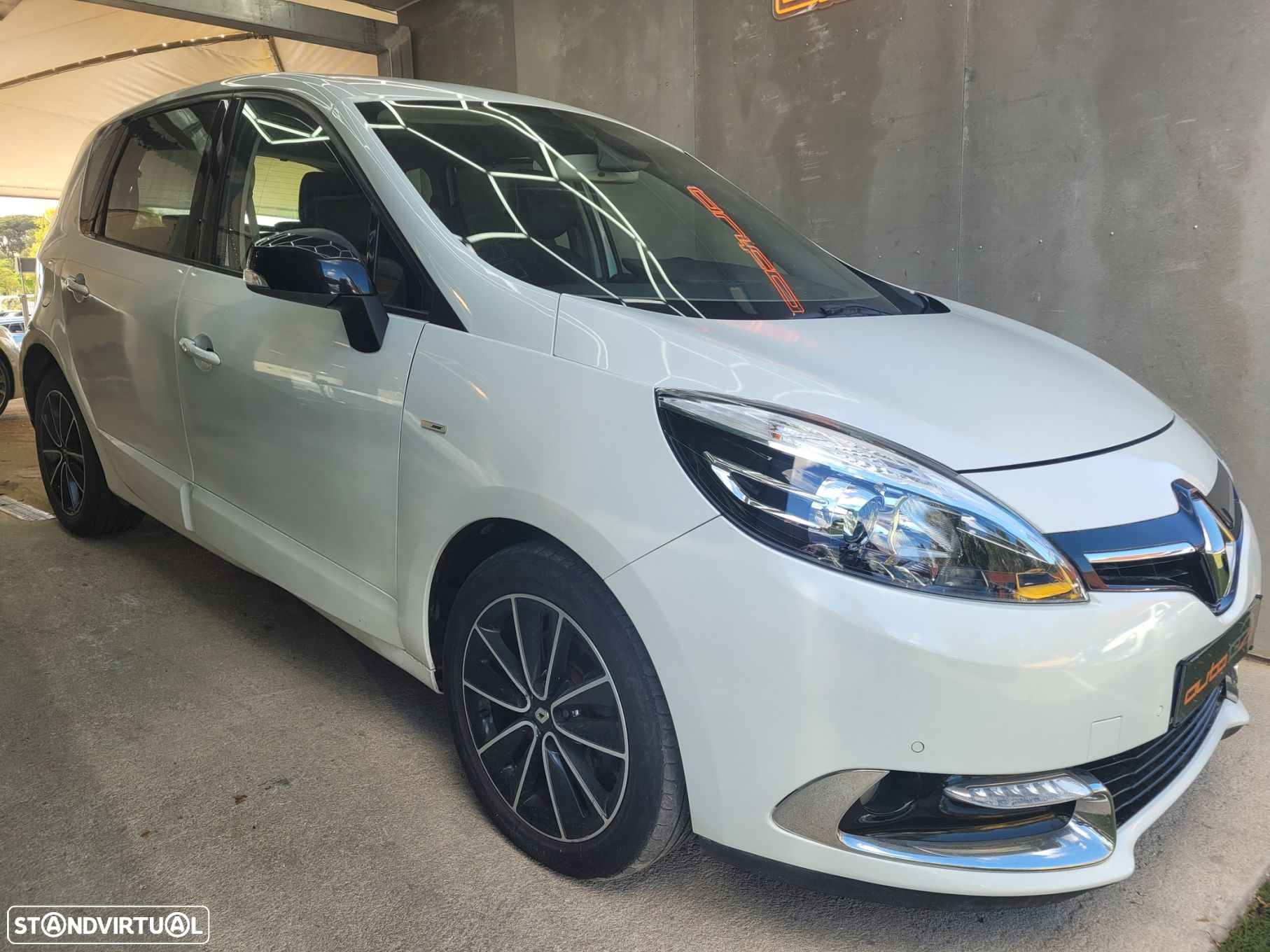 Renault Scénic 1.5 dCi Bose Edtion SS - 48