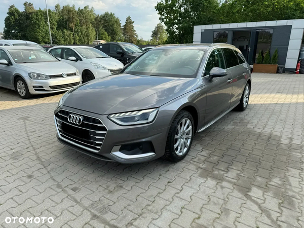 Audi A4 Avant 30 TDI S tronic