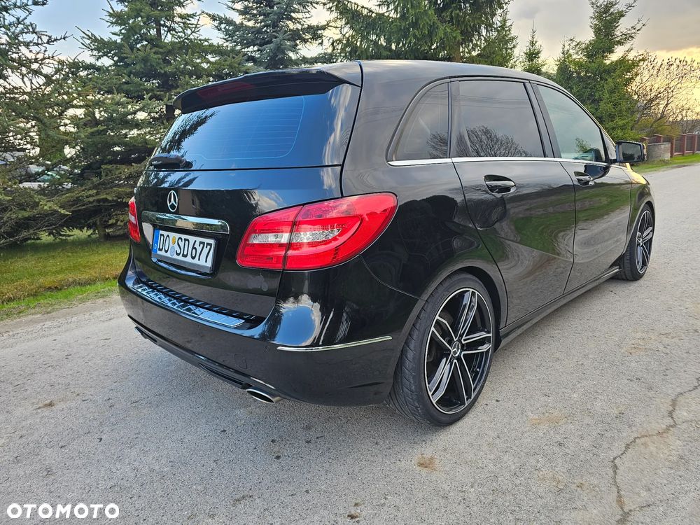Mercedes-Benz Klasa B 200 CDI (BlueEFFICIENCY) - 34