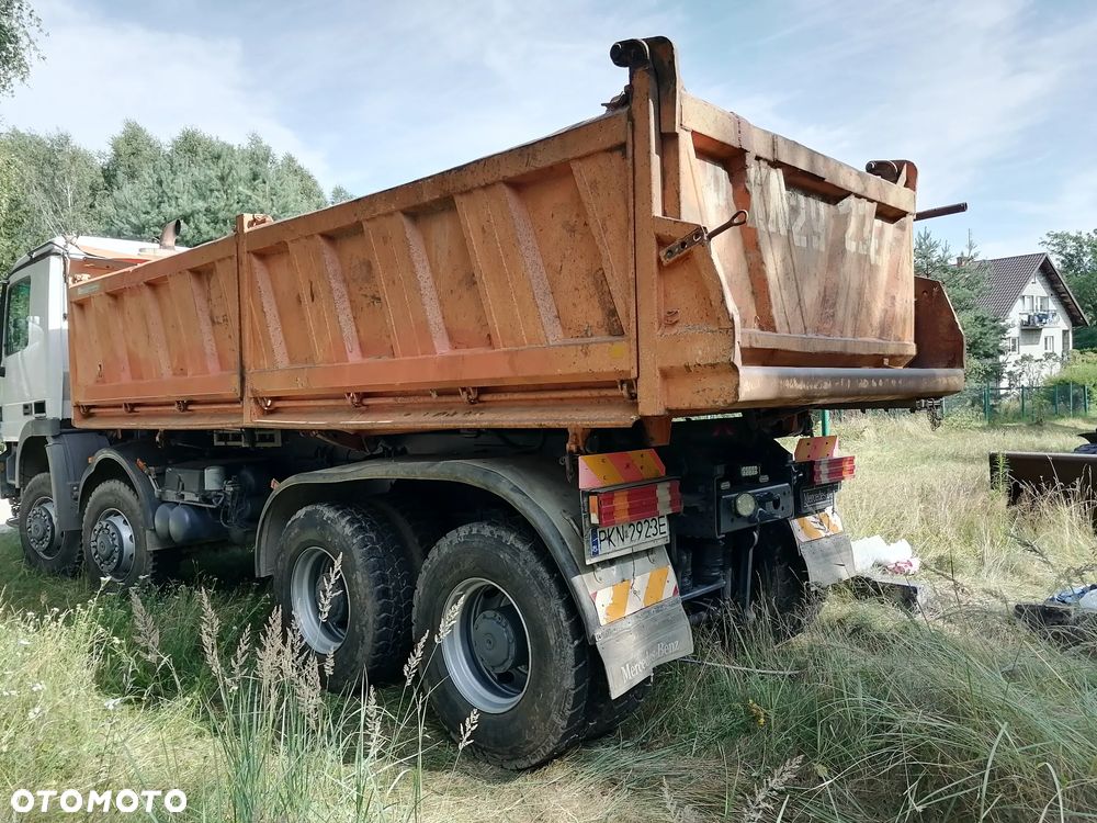 Mercedes-Benz Actros - 11