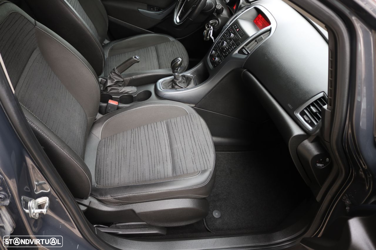 Opel Astra Sports Tourer 1.3 CDTi Executive S/S - 21