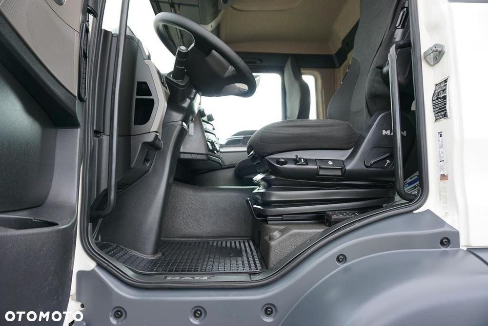 MAN TGS / 26.360 / EURO 6 / CHŁODNIA + WINDA / 20 PALET - 37