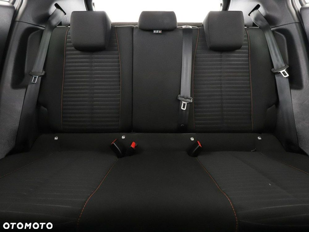 Peugeot 2008 1.5 BlueHDi Active S&S - 19