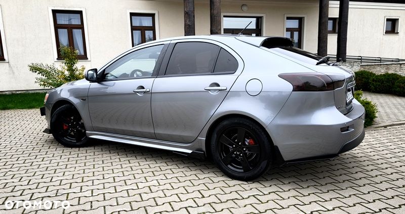 Mitsubishi Lancer - 22