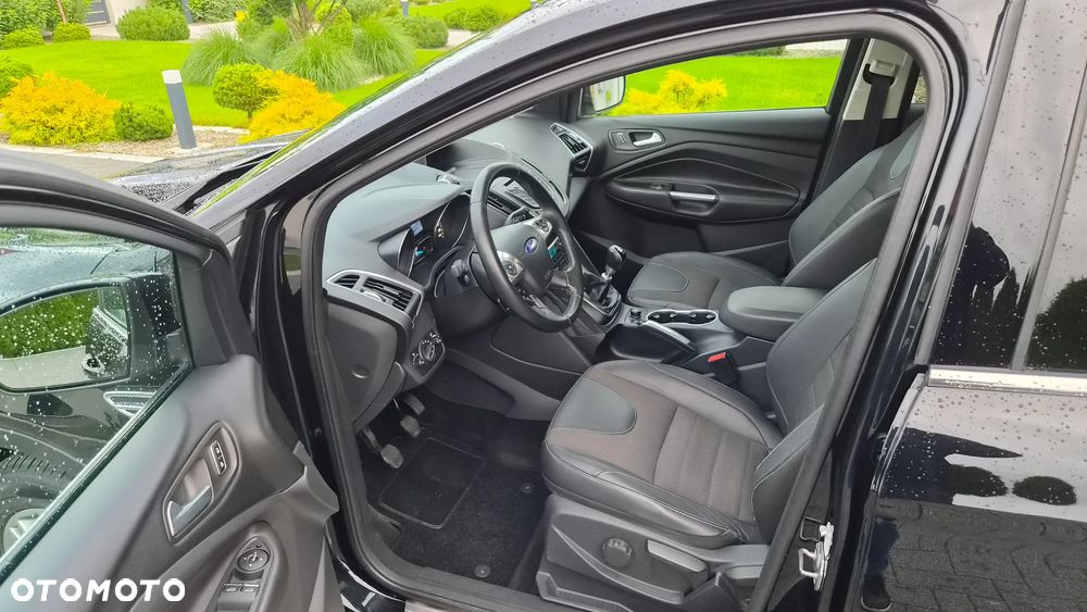 Ford Kuga 2.0 TDCi 4x4 Titanium - 13