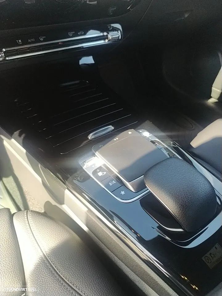Mercedes-Benz A 180 Limousine d Style Plus Aut. - 12