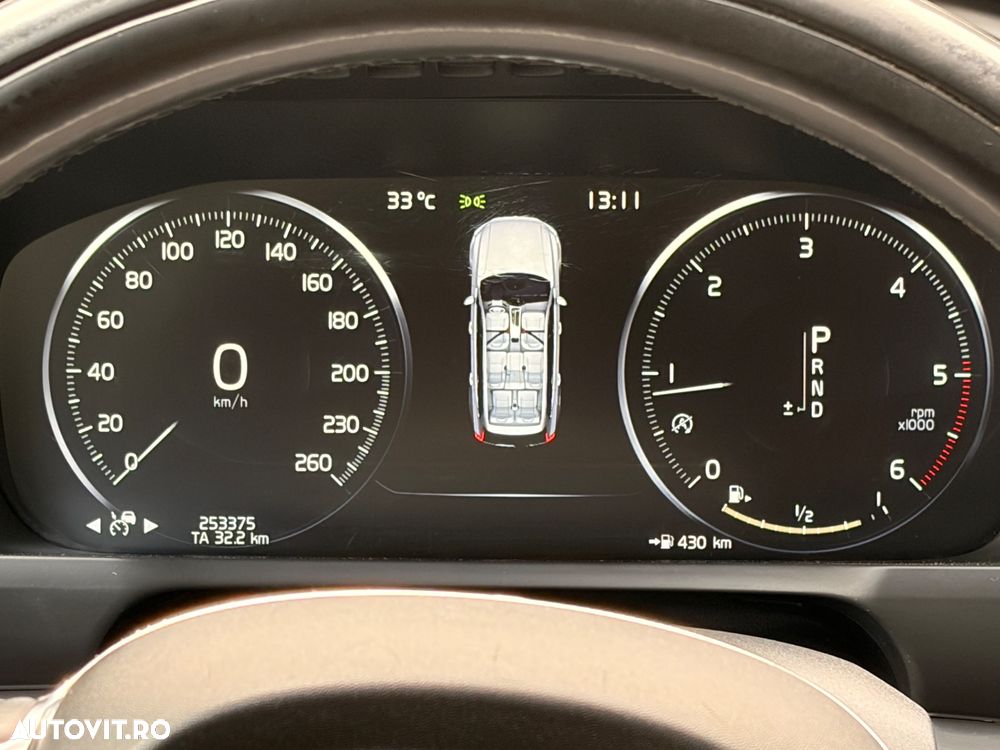 Volvo XC 90 - 16