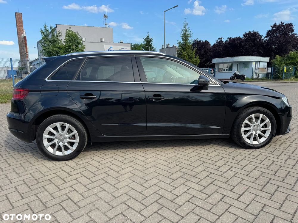 Audi A3 Sportback - 9