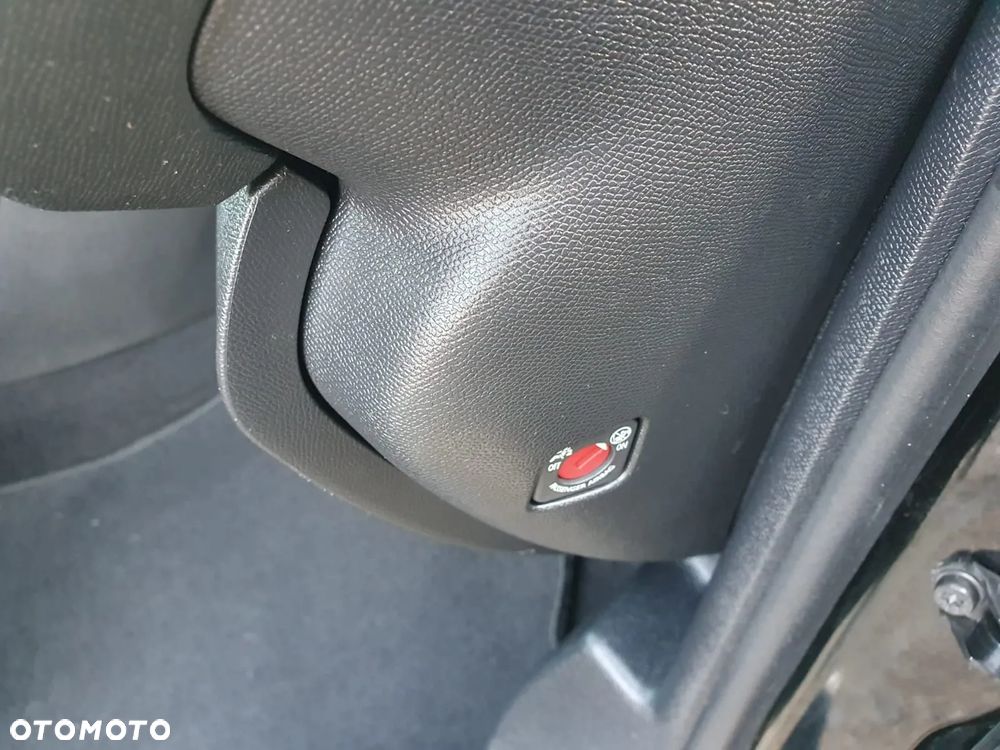 Peugeot 308 1.6 BlueHDi Active S&S - 29