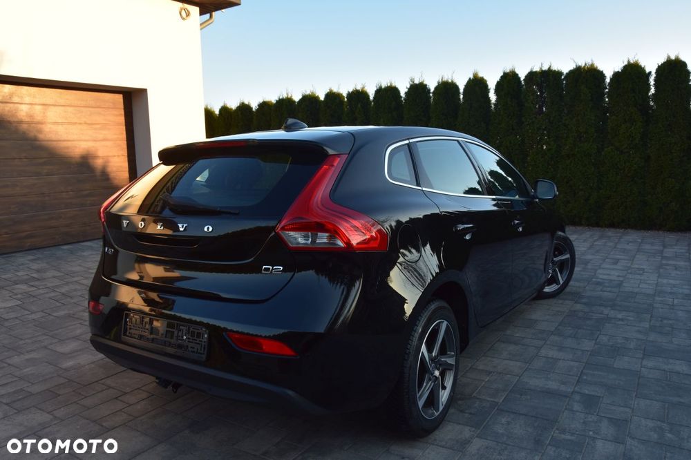 Volvo V40 D2 Drive-E Momentum - 6