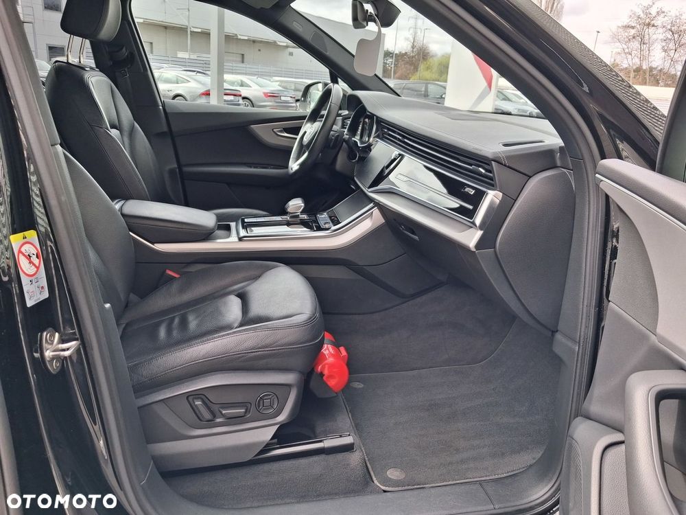 Audi Q7 - 11