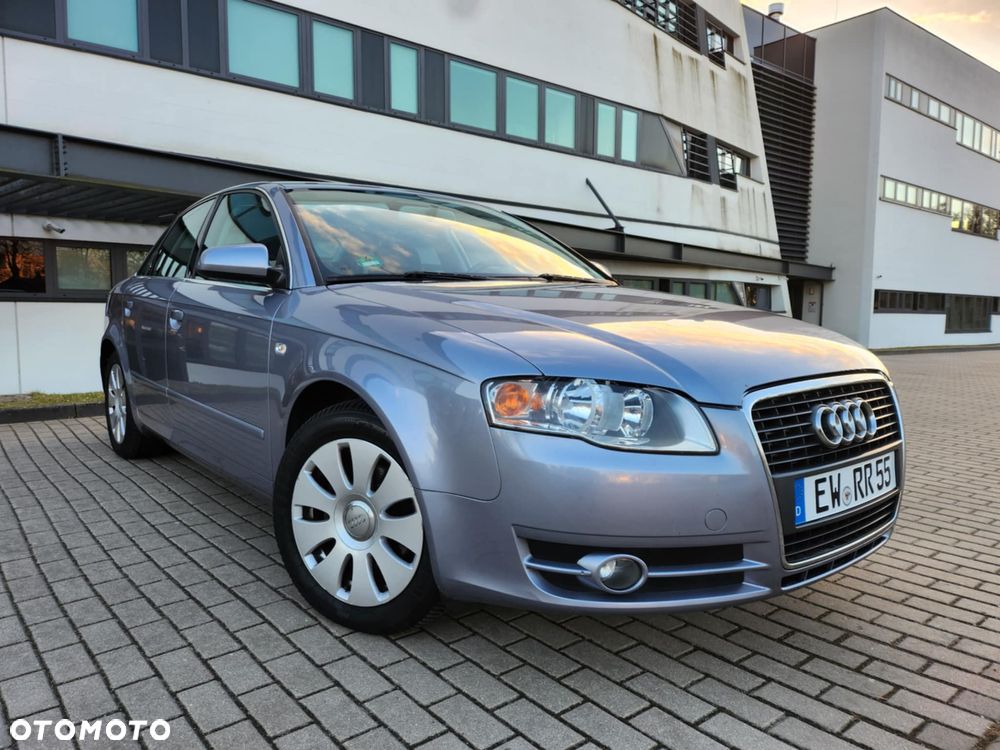 Audi A4 Limousine - 2