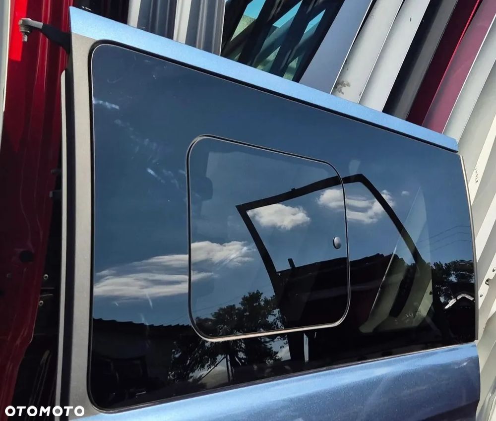 Szyba Otwierana Uchylna Boczna Lewa Za Kierowcą Przyciemniona Ford Custom