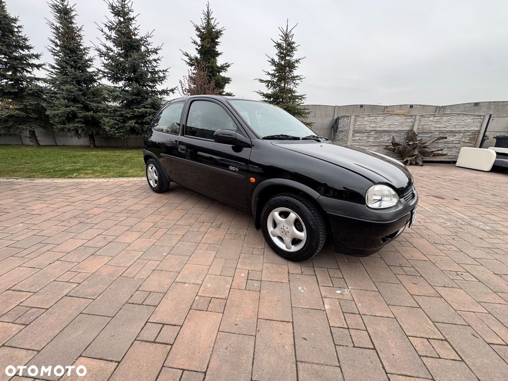 Opel Corsa 1.0 Eco 12V - 12