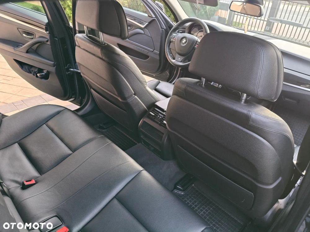BMW Seria 5 520d xDrive Luxury Line - 20