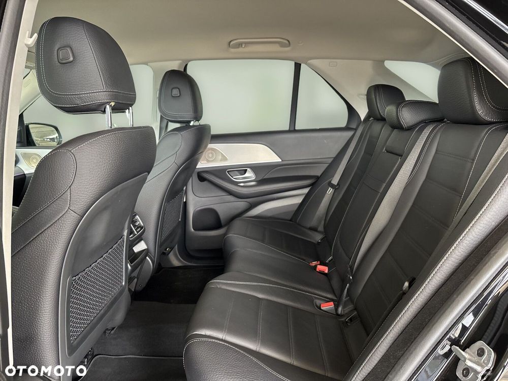 Mercedes-Benz GLE - 24
