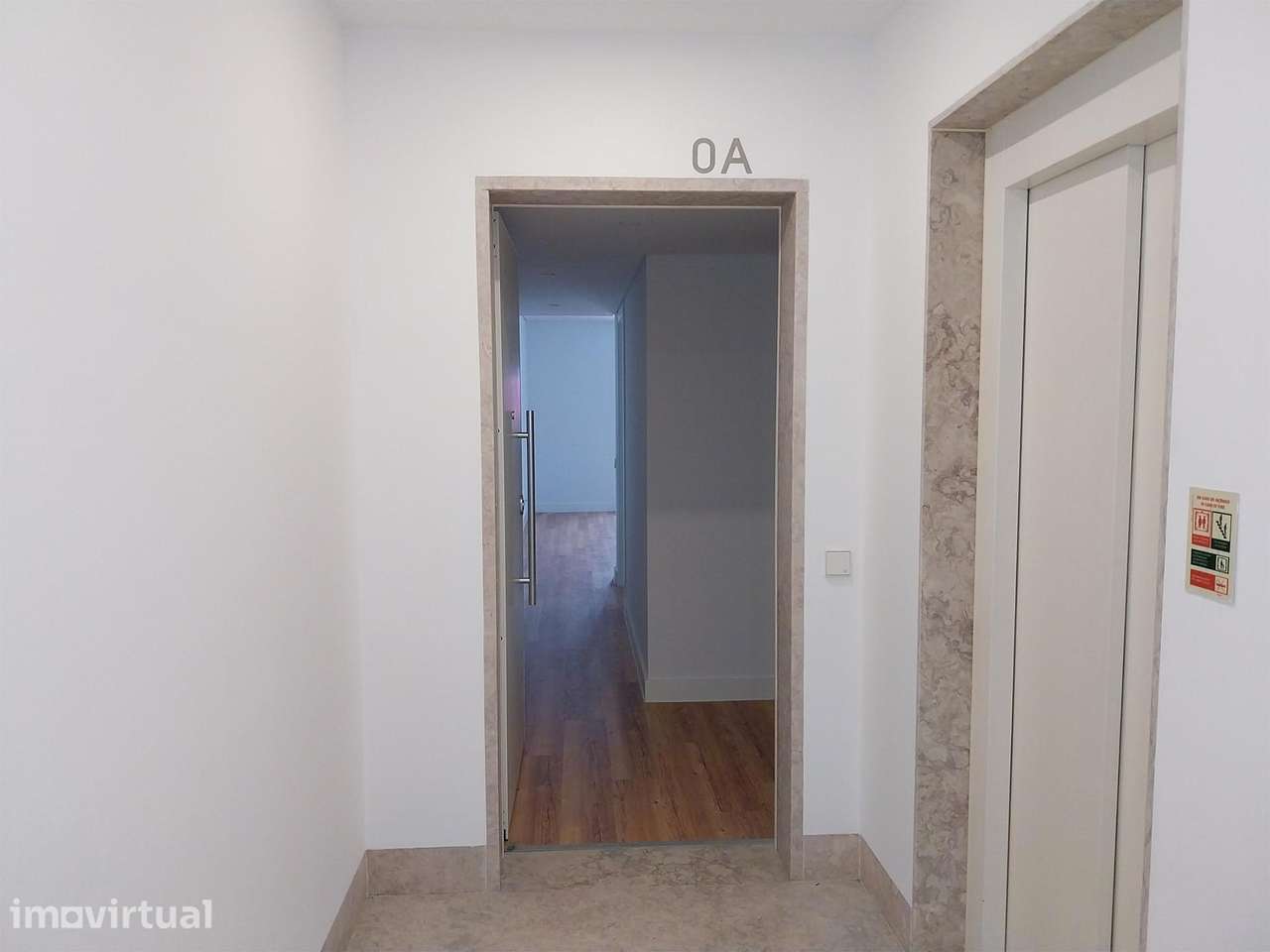 Apartamento T1

One-bedroom apartment - Grande imagem: 5/32