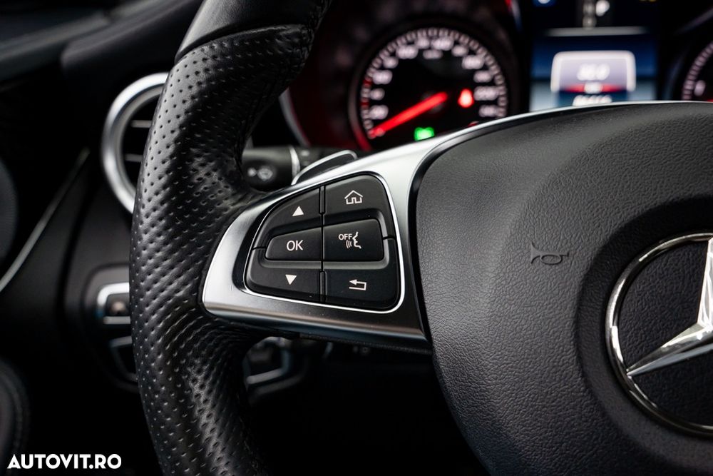 Mercedes-Benz GLC 350 d 4Matic 9G-TRONIC AMG Line - 33