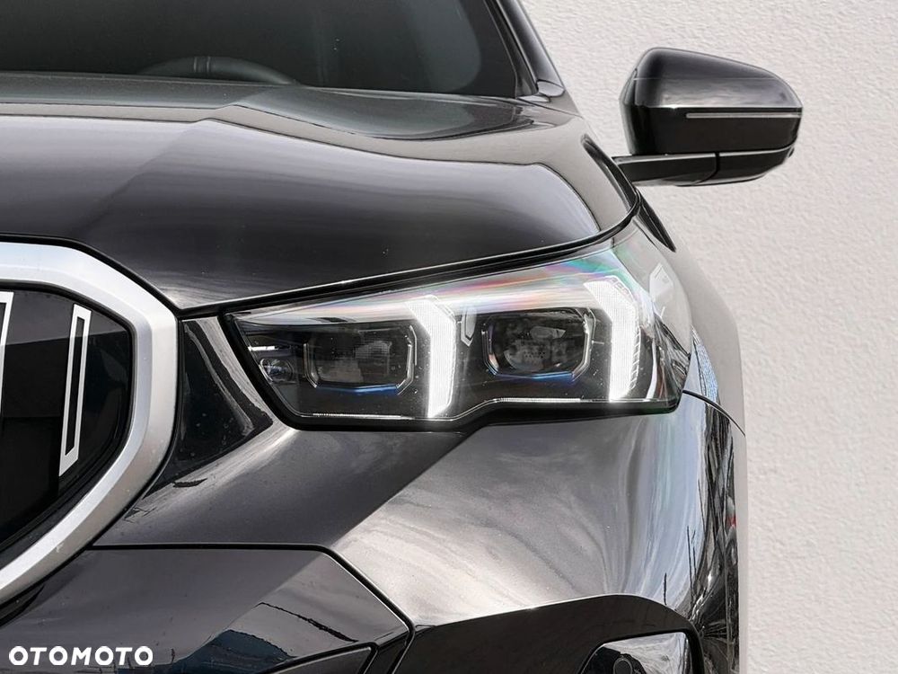 BMW Seria 5 520d - 38