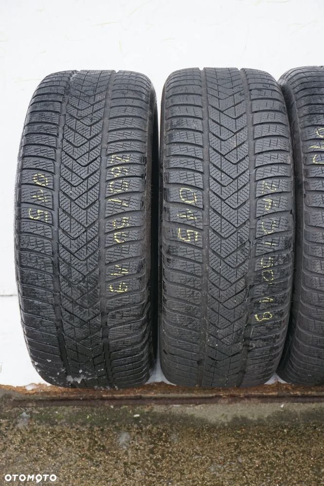 265 50 19 Pirelli Scorpion winter Run Flat - 2