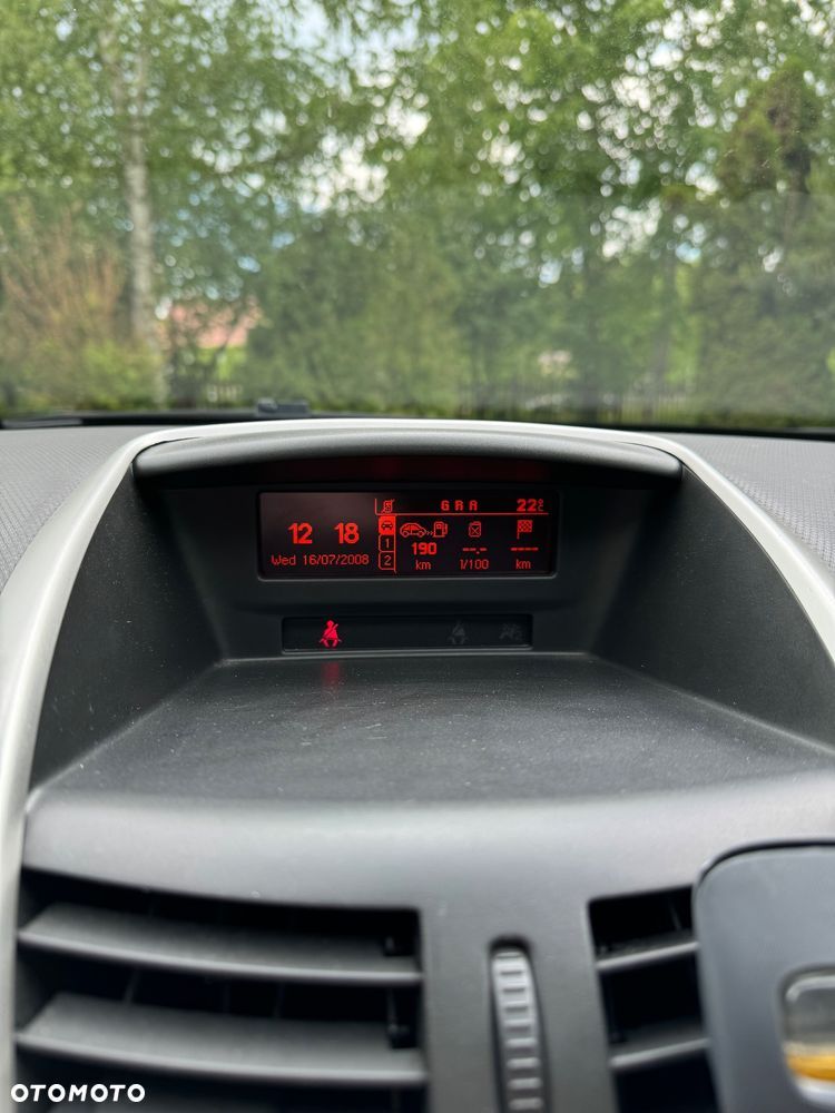 Peugeot 207 1.6 VTi Sporty - 27