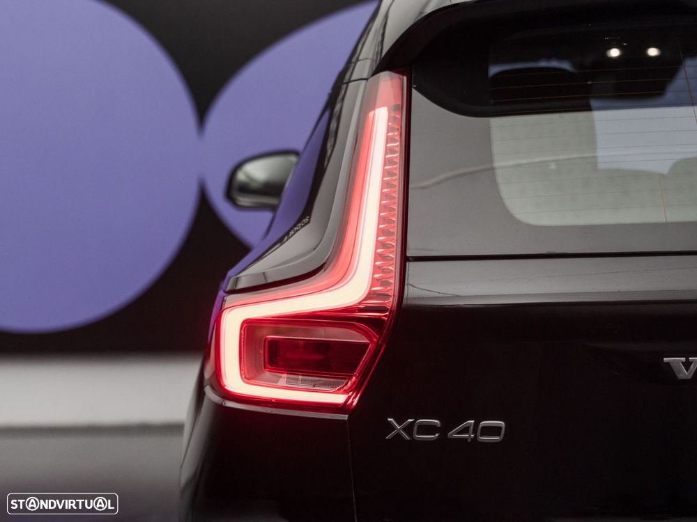 Volvo XC 40 1.5 T2 Momentum Plus Geartronic - 10