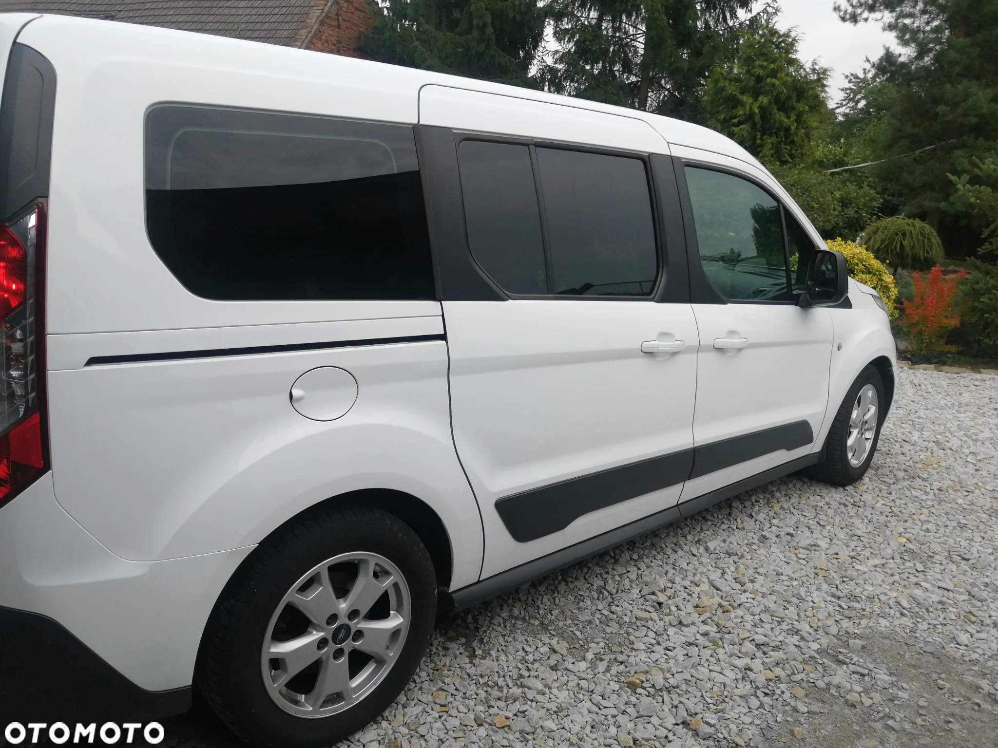 Ford Tourneo Connect - 6