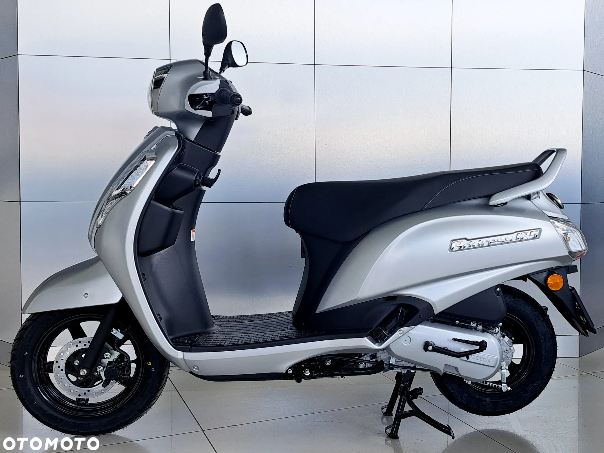 Suzuki Address - 3