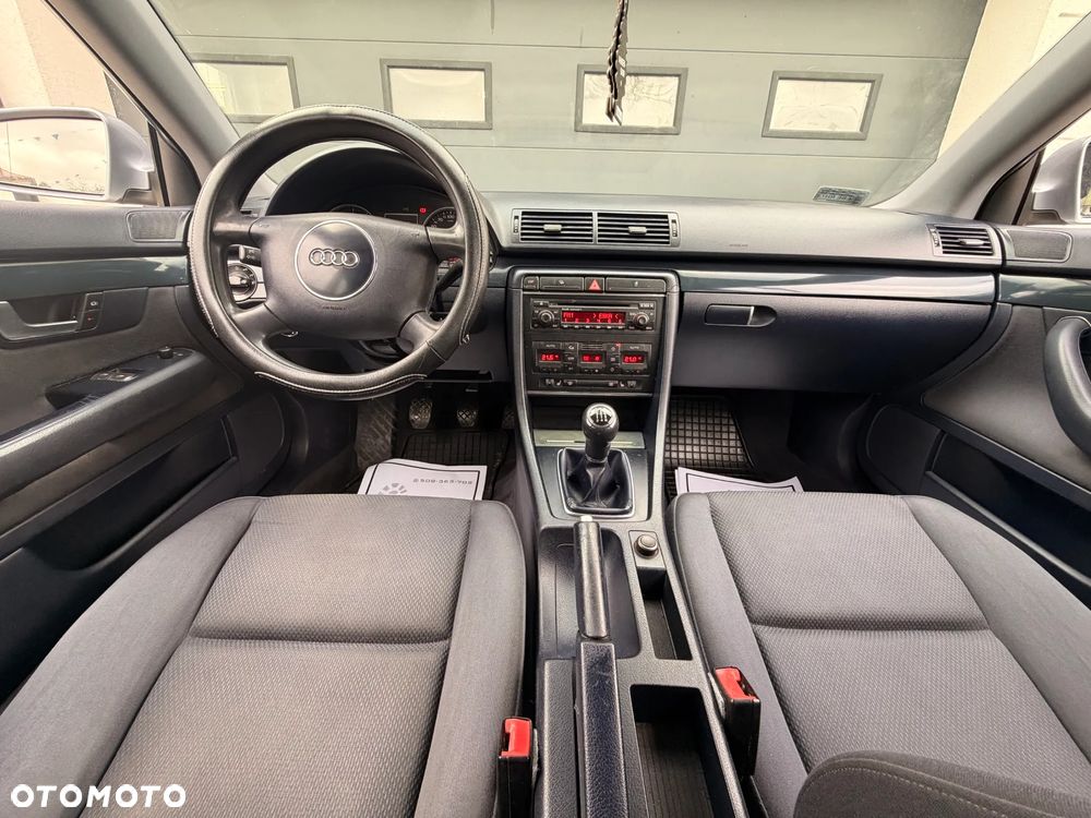 Audi A4 Limousine 1.8T - 4