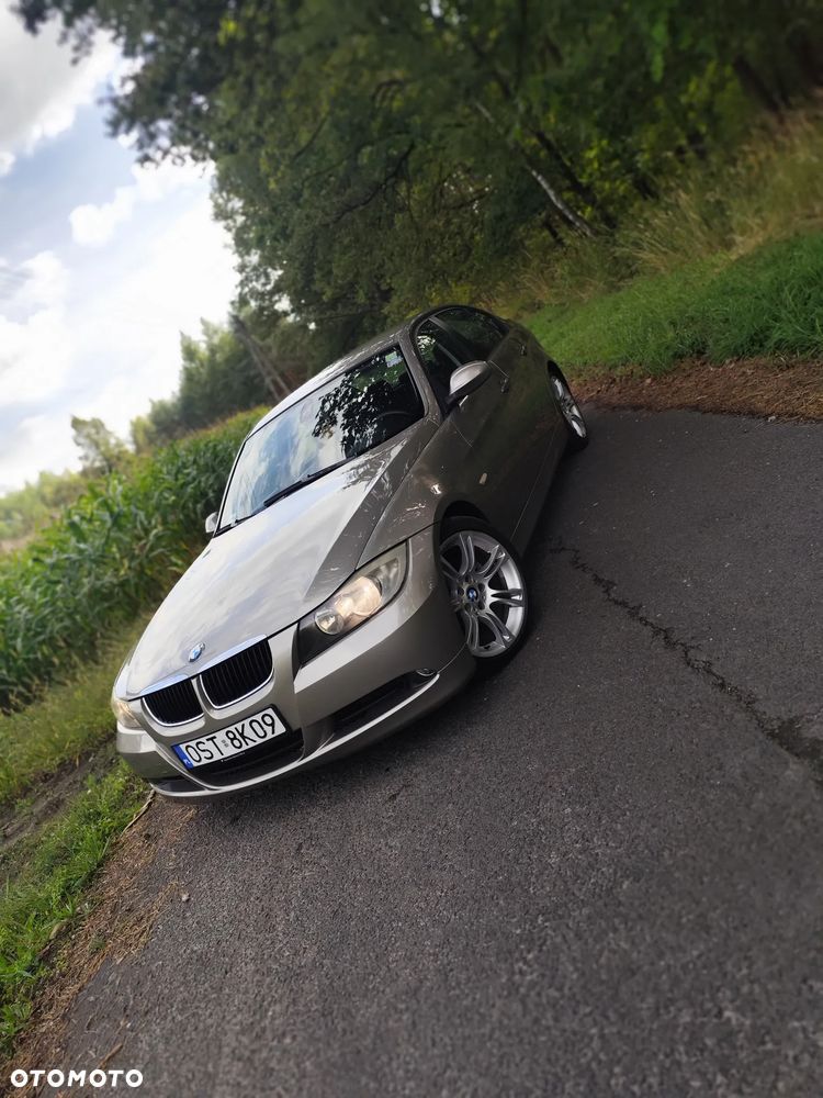 BMW Seria 3 - 2