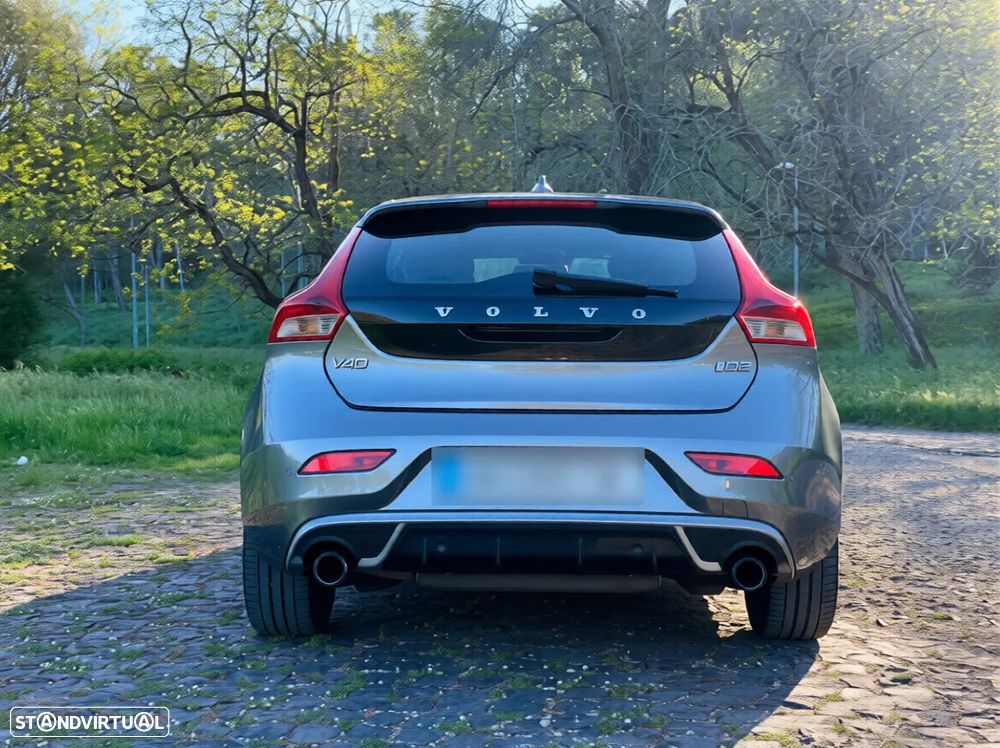 Volvo V40 1.6 D2 R-Design - 28