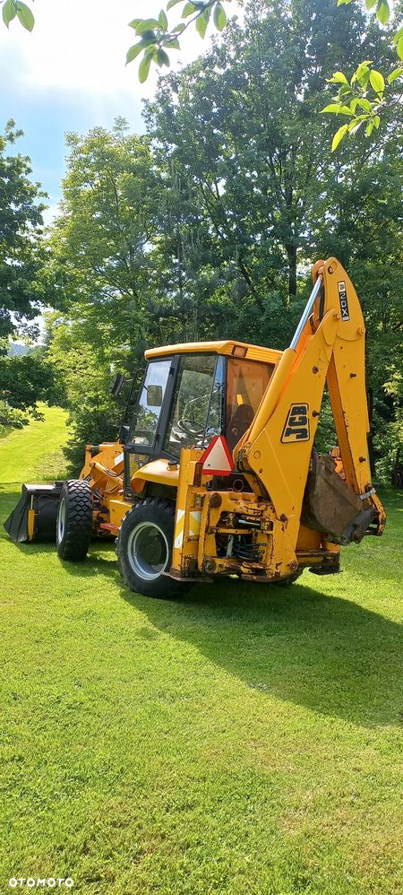 JCB 2DX - 2