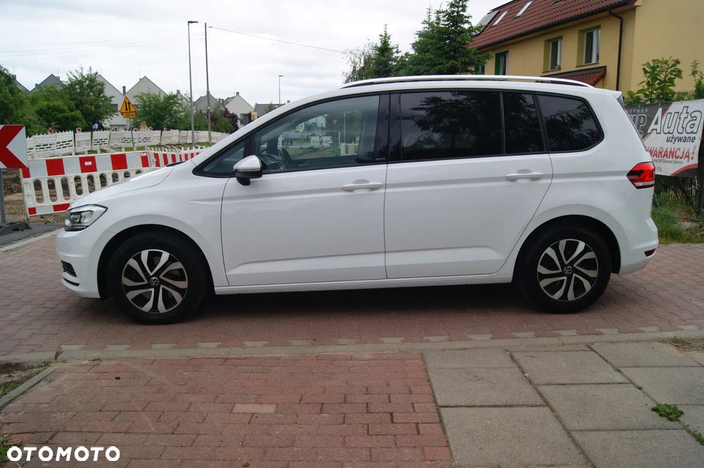 Volkswagen Touran 2.0 TDI SCR DSG ACTIVE - 8