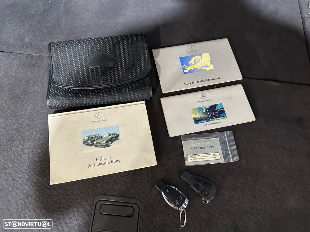 Mercedes-Benz E 270 - 13