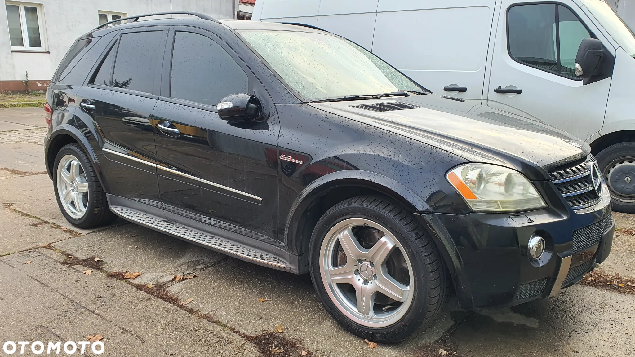 Mercedes-Benz ML 63 AMG 4-Matic - 3