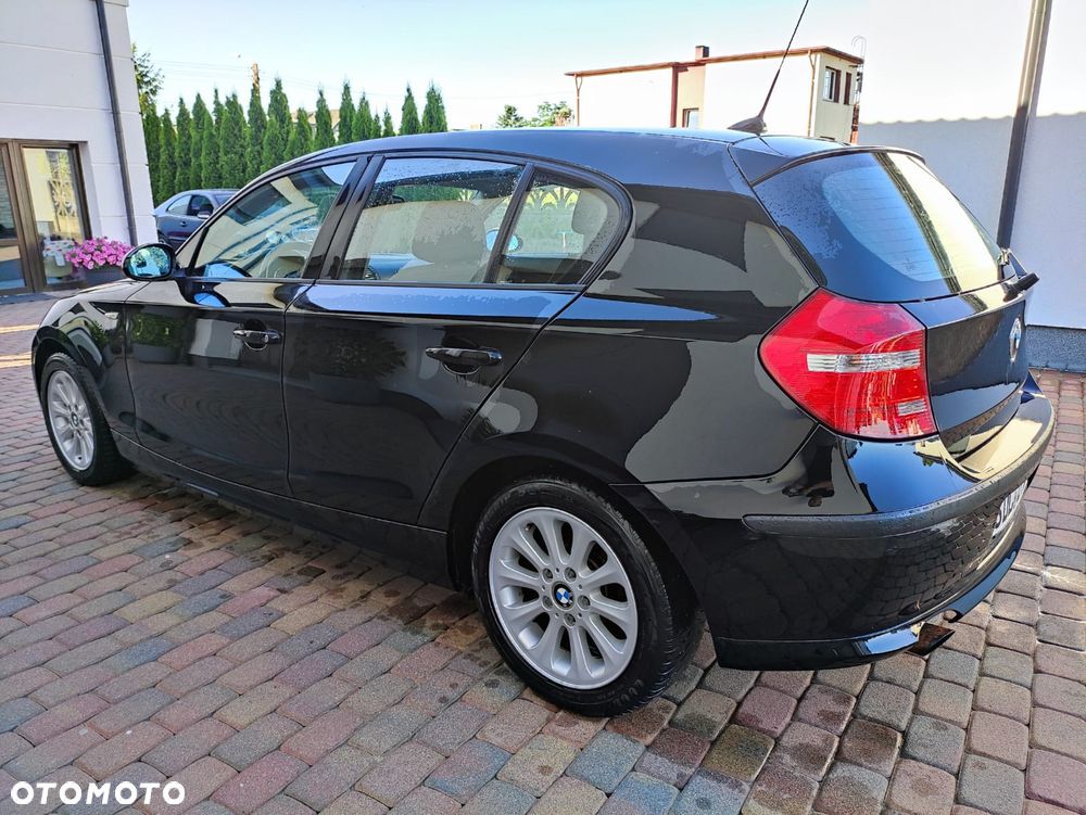 BMW Seria 1 - 13