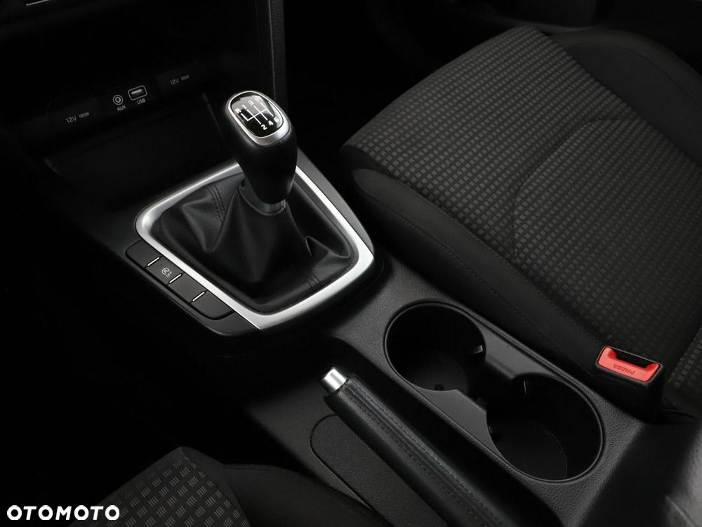 Kia Ceed 1.4 T-GDI M - 28