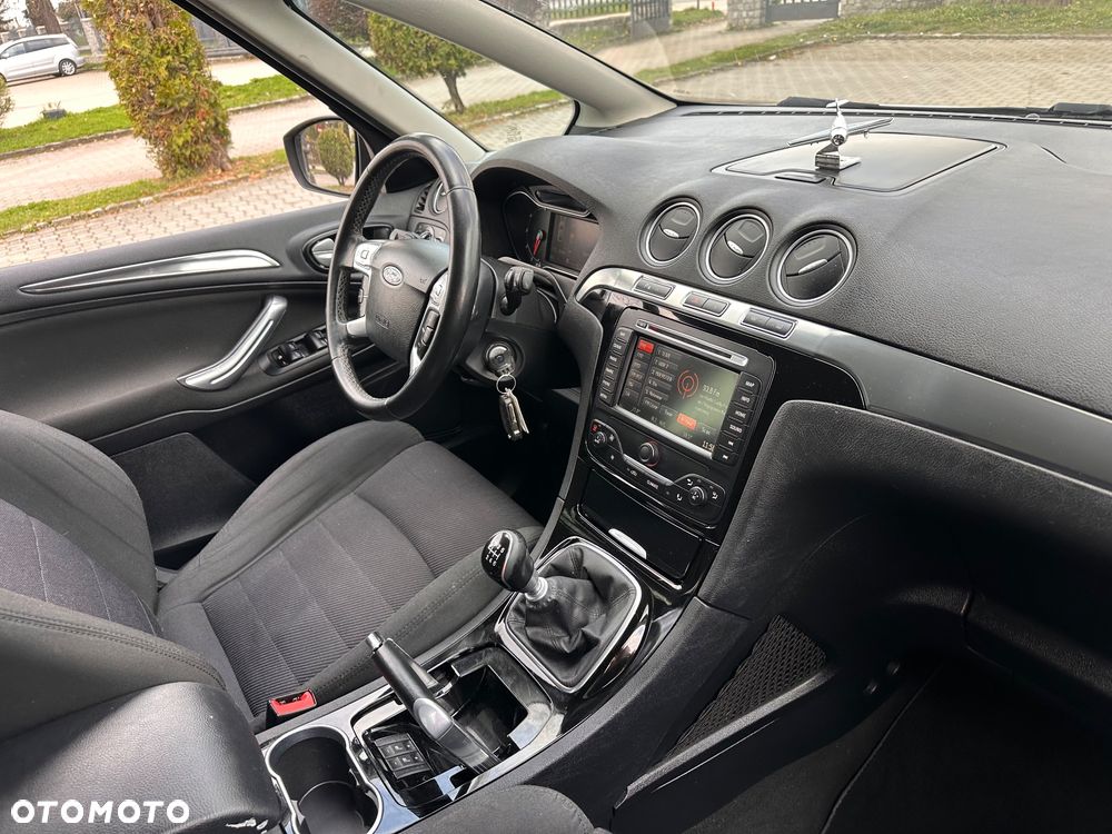 Ford S-Max 2.0 TDCi DPF Business Edition - 4