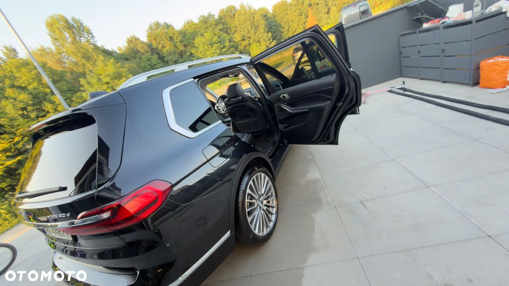 BMW X7 xDrive40d mHEV - 12