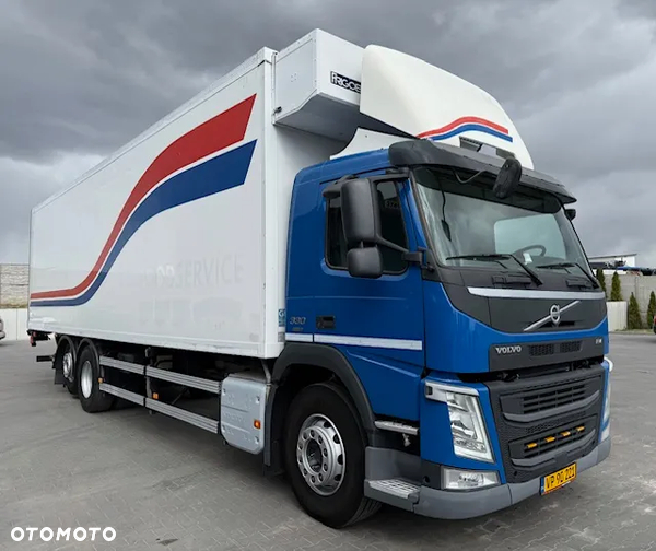 Volvo FM 330 Chłodnia 24palety Super Stan