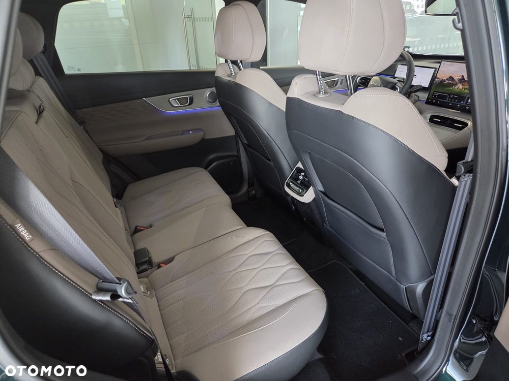 Chery Tiggo 8 1.5 T-GDI Super Hybrid Prestige DCT - 32