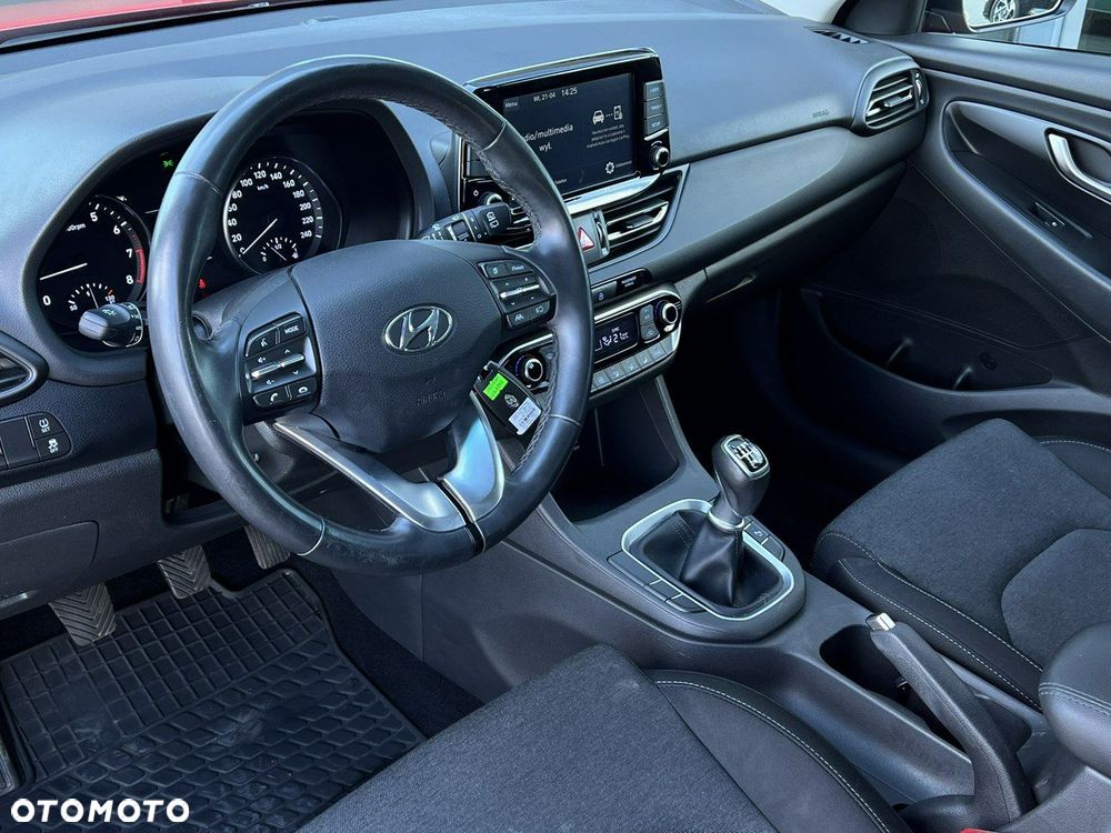 Hyundai i30 - 12