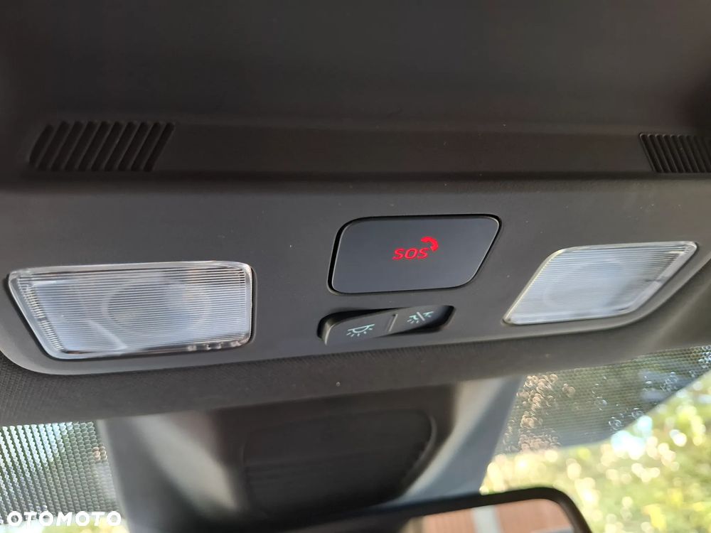 Ford Focus 2.0 EcoBlue STart-Stopp-System ST-LINE - 19