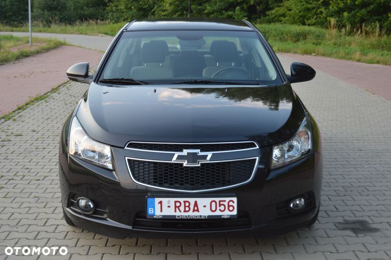 Chevrolet Cruze - 3